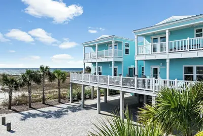 Image de Sea Siesta: Beachfront Duplex Unit, Mexico Beach, Gorgeous Views!
