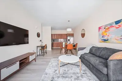 Image de Spectacular! 2br Free Parking! 30 min to Nyc!