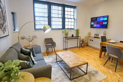 Image de Flat 101 · New Build Duplex Minutes From City Centre| Pass the Keys
