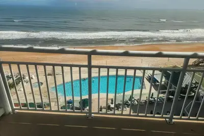 Image de Daytona Bike Week, Royal Floridian-Beach Front 2-bedroom, 2 bath condo, sleeps 6