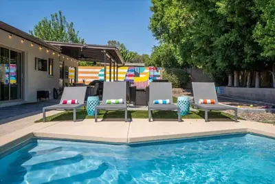 Heated Pool - Spa - Arcade Games - Pool Table - Ping-Pong - Bocce - Putt Putt