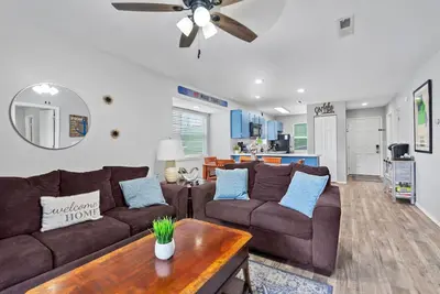Image de 2br Lakefront Getaway in No Wake Zone | Near Sdc & Table Rock Lake