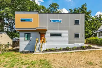 Image de Urban Oasis | Luxury 5br w/ Gym & Game Room – Near Mb Stadium & Atl Attractions