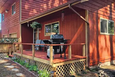 Image de Promotional Pricing! Graceful Getaway Studio - Lake Cushman and Olympics await!