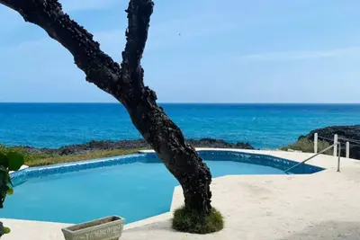 Image de Ocean Front Luxury Penthouse