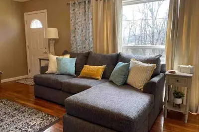 Image de Easy Checkout, Safe, Comfy 3 bd w/King Pets Ok