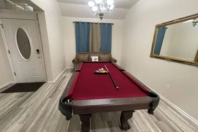 Image de Spacious 5-bedroom house with WiFi, Ac in charming Oklahoma City\n\n