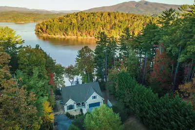 Image de Sunset Haven on Lake James | Private Dock, Fire Pit & Game Room!