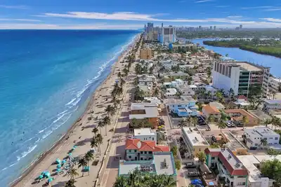 Image de Sunset Oceanfront Retreat