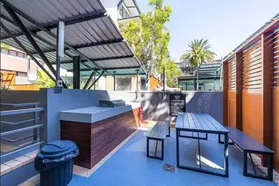 Image de Bohemian Luxe, Teneriffe. \nWhere quiet comfort and vibrant city living meet.