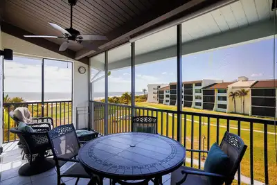 Image de Beachfront Condo at Loggerhead Cay with Vaulted Ceilings