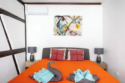 Image de Newly renovated 3-bedroom apartment in Colmar historical center