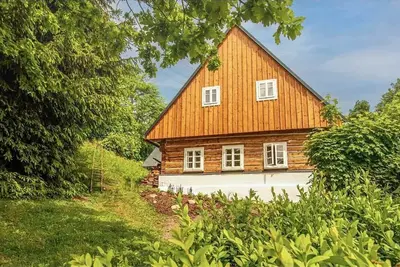 Image de Roubenka under the trees with wellness in the Giant Mountains. Renovated historic.