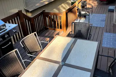 Image de Spacious Mountain Retreat w\/ fireplace in charming Munds Park