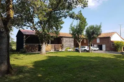 Image de Ferme aménagée dans un grand parc arboré - Aquinaut
