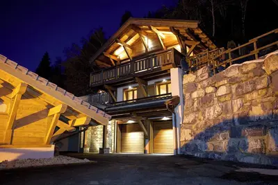 Image de Sleeps 10 with Hot tub and spectacular mountain views