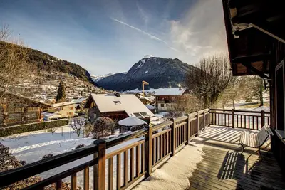 Image de Sleeps 14 with a Hot tub and Sauna
