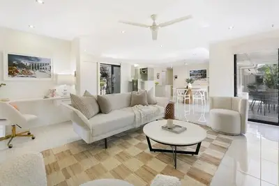 Image de 4 Bedroom Villa - Short Walk to the Beach!