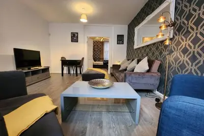 Image de Spacious Goodison Accommodation, Sleeps 8 – Near Anfield