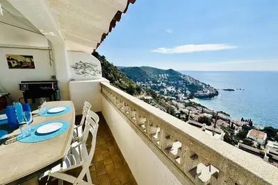 Image de 5056 - Casa Bramer 27 Maravillosa Vista PANORÀMICA A Canyelles Petites Con PÀRQUING Y Piscina Comunitaria.