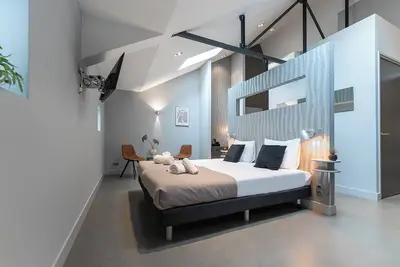 Image de Hôtel moderne et confortable dans le centre d'Oss, à seulement 5 minutes du musée Jan Cunen.