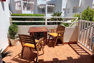 Image de Beautiful apartment with pool and garage
