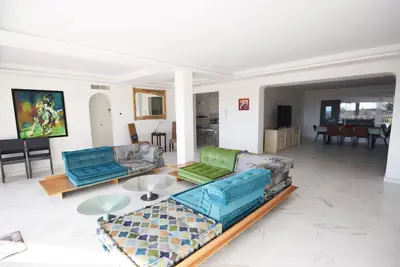 Image de Fantastique villa près du centre ville de Marbella