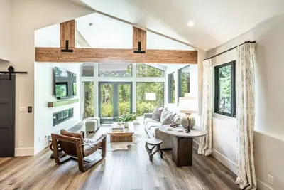 Image de Luxury Home with Vail Mountain View