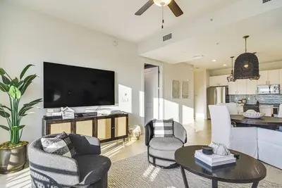 Image de 2 Mi to John’s Pass: Madeira Beach Condo