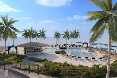 Image de 4 Scenic Marina View Rooms w\/ Balcony | Refreshing Outdoor Pool & Free Parking
