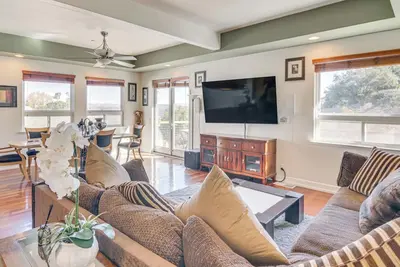Image de Charming 3-bedroom house in enjoyable Newbury Park with Ac, WiFi