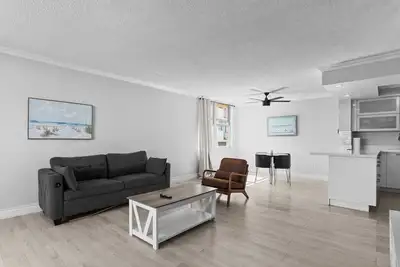 Image de Bay Harbor Sunset Apt 5a