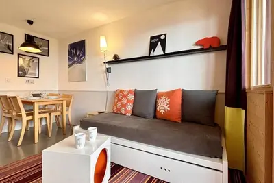 Image de À 20m des pistes de ski, 10ème étage, vue montagne, télévision, casier à ski, 27m², Avoriaz