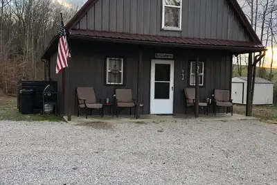 Image de A & C Cabin: Entire cabin- Burkesville, Kentucky, near golf course and boat ramp