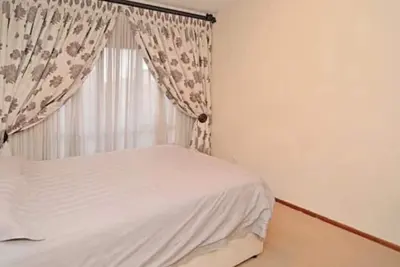 Image de Tuscan style loft, 2 patios, WiFi, Netflix, pool\n\n