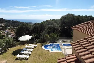Image de Villa 'Costacabana - La Luna' avec vue sur la mer, piscine privée et Wi-Fi
