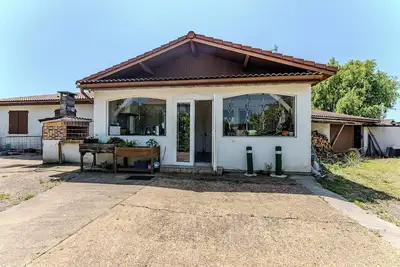 Image de Studio 'Le De La Gare' avec terrasse privée et Wi-Fi, proche de l’océan