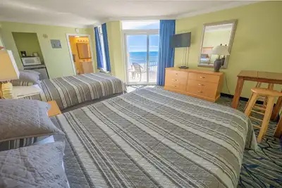 Image de Double Queen Suite- Ocean Views! Paradise 1611