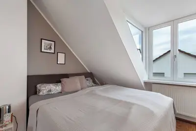 Image de Chambre 'Taunus-Zimmer Skyline-Blick' avec Wi-Fi