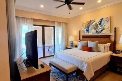 Image de Amazing Two Bedroom Ph Ocean Front In Loreto