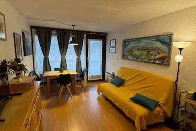 Image de Studio charmant proche pistes et commerces avec parking, balcon, animaux acceptés