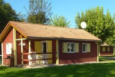 Image de Chalet nature avec terrasse et parking à Mélisey