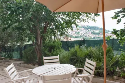 [Relaxation between Sea and Mountains] Teate Country House