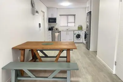 Perfect for Longer Stays | Work & Relax w\/parking