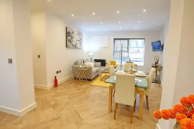 Image de Pass the Keys | Mill Conversion Flat Mins from City Bars & Shops