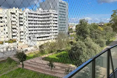 Image de Lisbon - central, modern, with balcony, two suites, garage and security
