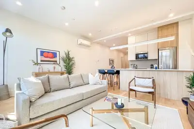 Image de Extraordinary Loft - Plateau Mont-Royal 203