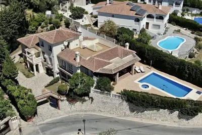 Image de Beautiful 5 Bed Villa 5 min drive to nearby beaches and golf courses