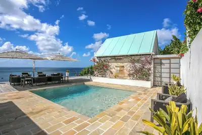 Image de CeBlue Luxury Villas- 1 King Suites & Hotel Amenities! Perfect for Couples!