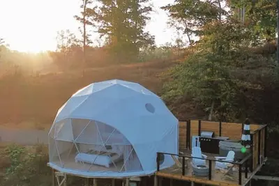 Image de Luxury Dome at Short Mountain Holiday